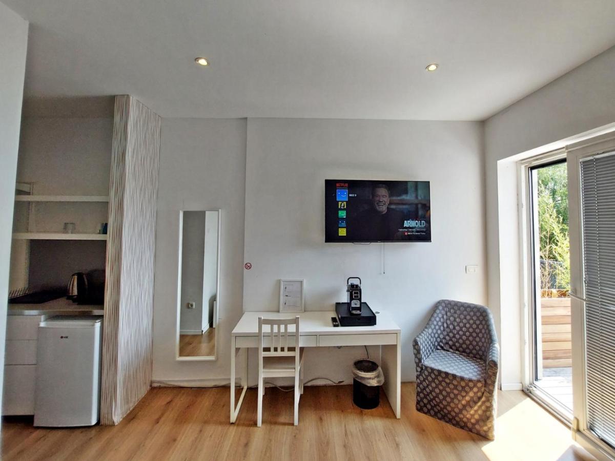 Rose Valley, Modern Studios & Apartments ليوبليانا المظهر الخارجي الصورة