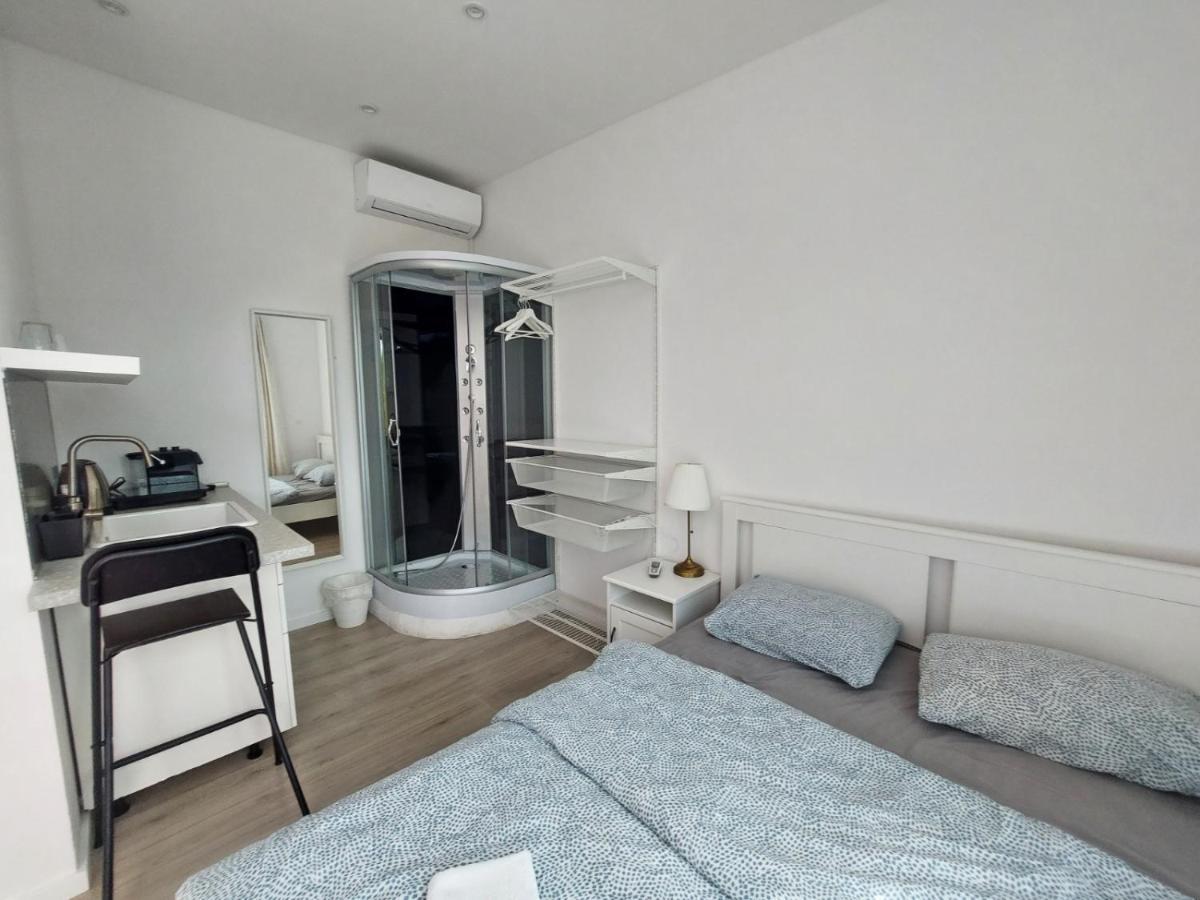 Rose Valley, Modern Studios & Apartments ليوبليانا المظهر الخارجي الصورة